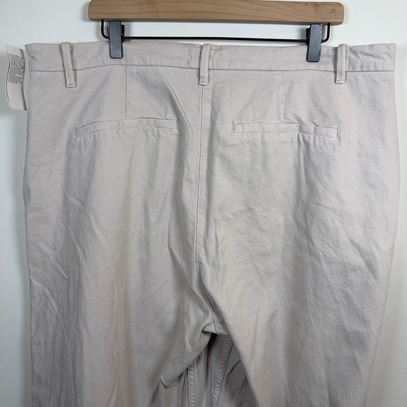 NWT Abercrombie And Fitch High Rise Wide Leg Cream Trousers Size 34/18R Pants - Picture 4 of 7